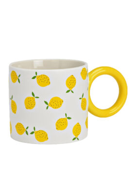Tasse en céramique blanche avec motifs citrons