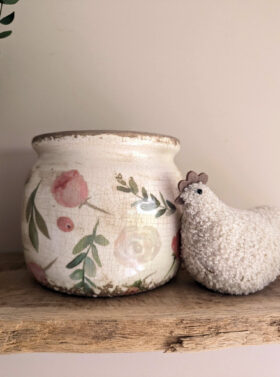 Cache-pot en céramique avec motifs floraux, effet craquelé