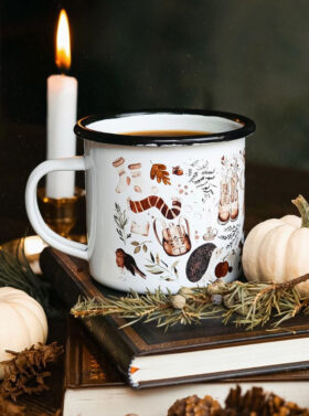 Tasse émaillée aux motifs automnaux – Animaux & douceur d’automne